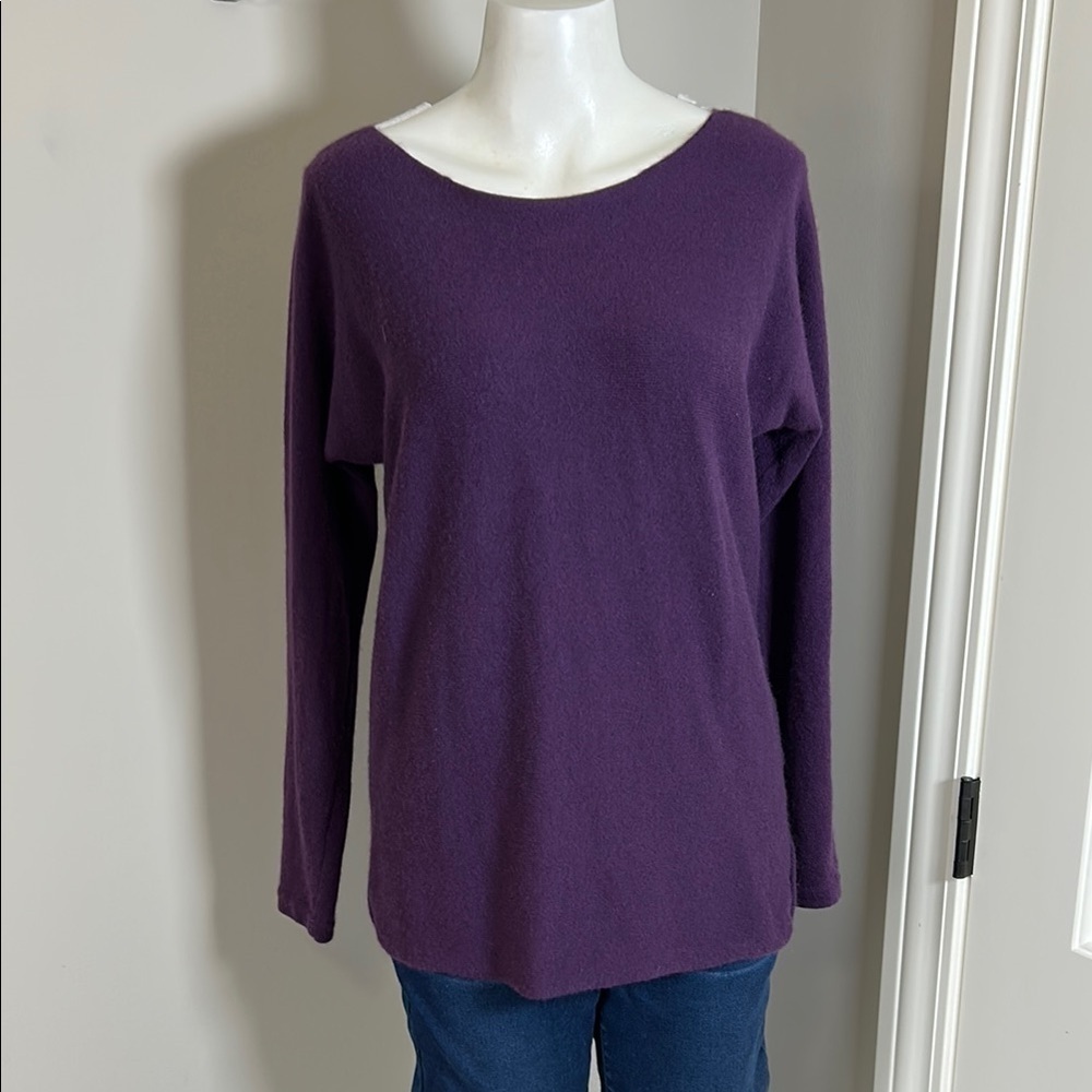 BODEN Cashmere Sweater Button Back Crewneck Long Sleeve Jumper Purple Sz 4 - Picture 3 of 9
